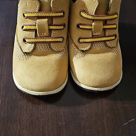 Timberland infant sz 2 m/m crib bootie wheat NB wheat - Picture 7 of 11